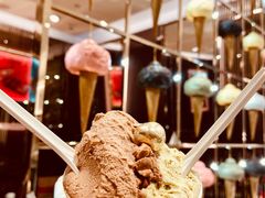 -VENCHI 闻绮(上海佛罗伦萨小镇店)