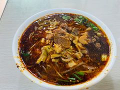 -崇州余荞面(落虹桥店)