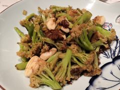 -八大碗·地道东北菜(佳兆业店)