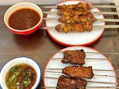 -百龙烤骨头·鲜肉烧烤·小龙虾·KTV(长春总店)