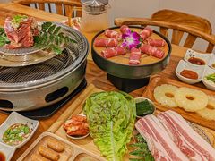 -青瓦餐厅·生鱼片·韩园烤肉(西塔店)