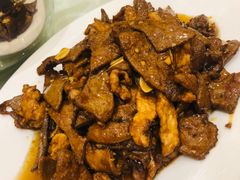 -老六饭店(翠通路店)