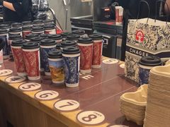 -霸王茶姬(上海静安大悦城店)