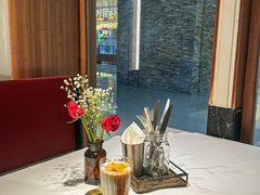 -阿妮叶李(光谷世界城店)