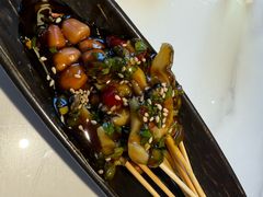 -嗨辣小聚·盘锦河蟹·海鲜烧烤龙虾(盘锦十年好店)