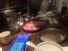 -泓炙颐凤鲜海鲜火锅料理(桐乡店)