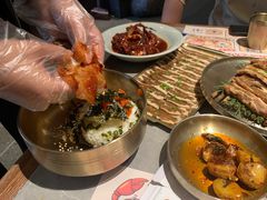 -草家酱蟹炭火烤肉店(珲春南路一店)