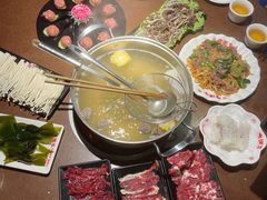 -幸运牛汕头小黄牛牛肉火锅(梅林店)