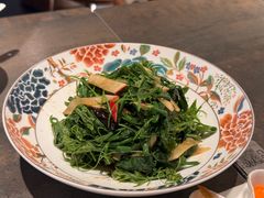 橄榄油拌丝瓜苗-芙蓉十九·新湘菜