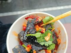 -黑色经典臭豆腐·湖南特产(步行街店)