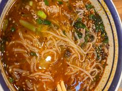 -云阿蛮云南生烫牛肉米线(奉贤路店)