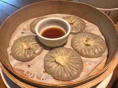 黑松露小笼包-庆春朴门