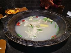 -宽板凳老灶火锅(南礼士路店)