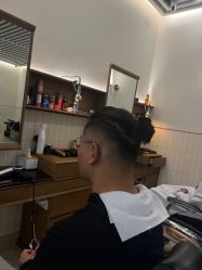 -MARTIN'S BARBER SHOP男士理发馆