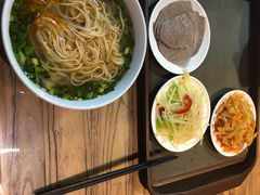 -陇上全荟兰州传统牛肉面(延吉路店)