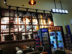 -何妹湿辣牛肉·粤式烧烤砂煲(桂雅路店)