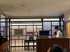 -静之湖湖畔餐厅