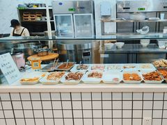 -瑞扬草芽过桥米线(穿金路店)