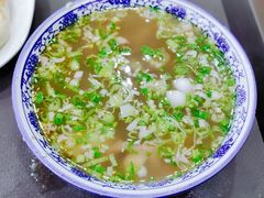 -泉儿头杂碎(杂碎师大店)