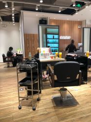 -Mentor Hair Salon