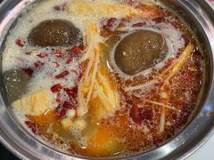 -百品聚旋转火锅(号外店)