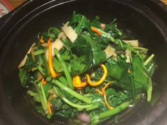 -小放牛炒菜馆(军校店)