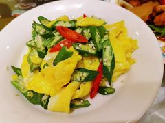 秋葵炒鸡蛋-巴依老爷新疆美食(马驹桥店)
