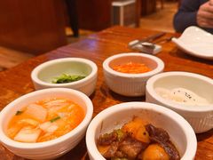 -萨拉伯尔(燕莎友谊商城店)