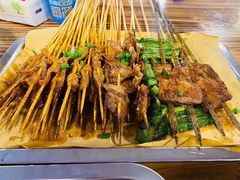 -冶建镜子·老南昌大排档·江西虾王(总店)