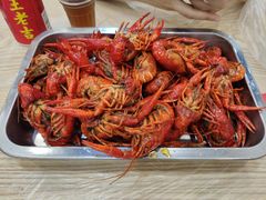 -江城燕子大排档(江汉路步行街店)