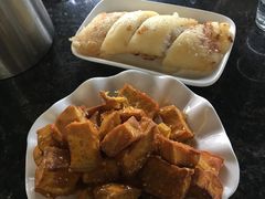 -侯臣咖啡文化村