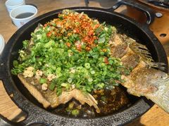 -聚鑫朋酸菜肥肠(文艺路口店)