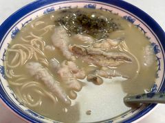 -明呈黄鱼面馆(斜土路店)