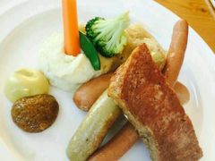 -LENBACH兰巴赫西餐啤酒坊(大连星海广场店)