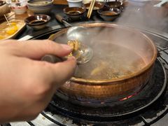 -阿山卓·野生菌火锅·纳西火塘烤肉