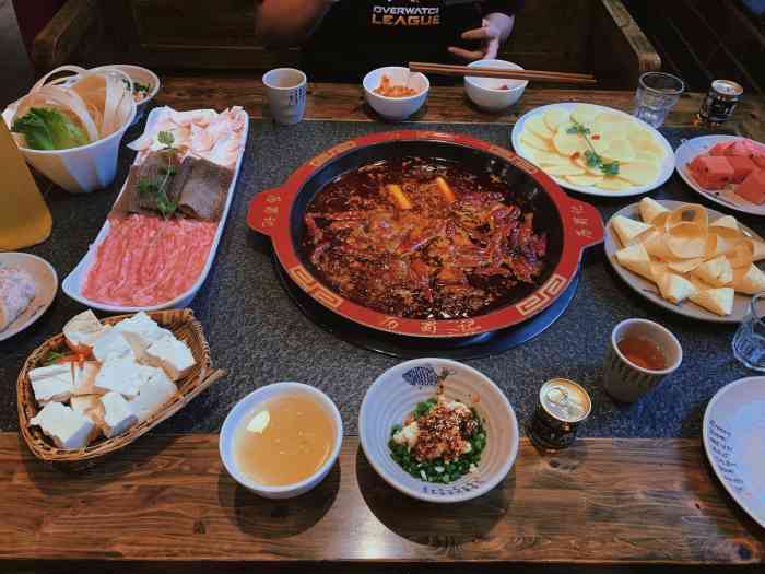 历蜀记健康火锅(桐梓林店)-"吃火锅就是要吃个食材新鲜,味道巴适,这家
