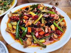 麻辣兔肚-江湖黑大兔(杨家坪店)