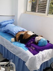 -蕾特恩专业祛痘·皮肤管理