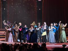 -交通银行前滩31演艺中心