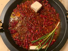 纯牛油锅底-黄潇洒老火锅(九眼桥宏济巷店)