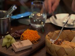 鹅肝-羽深肉铺 Steak & Wine