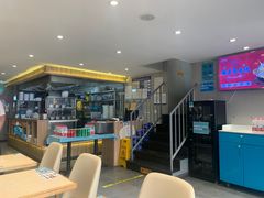 -灵芝妹子海鲜米线(劳动公园店)