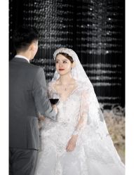 -MECCI婚礼摄影跟拍(红东方广场店)