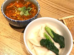 -新梅华·茶点餐厅(石路国际商城店)