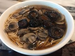 -功德林(南京西路店)