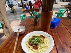 椒香牛肉面-纯阳馆鱼香排骨面(东二道街店)