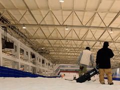 -乔波室内滑雪场