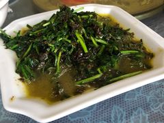 -山里人家土菜馆(茅山店)