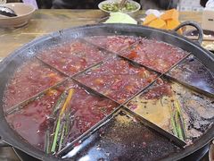 -正南齊北重庆老火锅(光华村直营店)