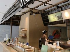 -théATRE 茶聚场(王府中環店)